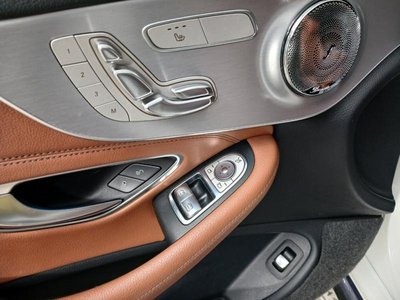 MERCEDES-BENZ C-CLASS - 9