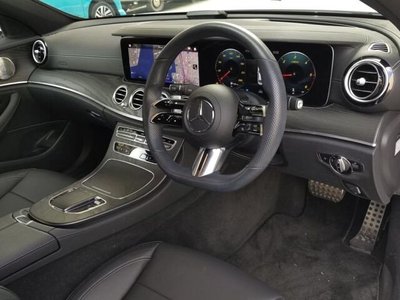 MERCEDES-BENZ E-CLASS - 3