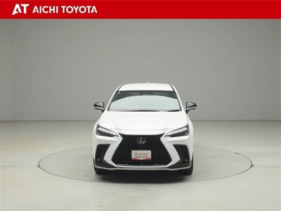 صورة 9 لـ 2023 Lexus NX