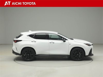 صورة 7 لـ 2023 Lexus NX