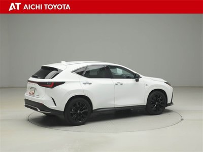 صورة 6 لـ 2023 Lexus NX