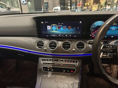 MERCEDES-BENZ E-CLASS - 9