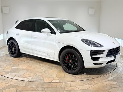 PORSCHE MACAN - 5