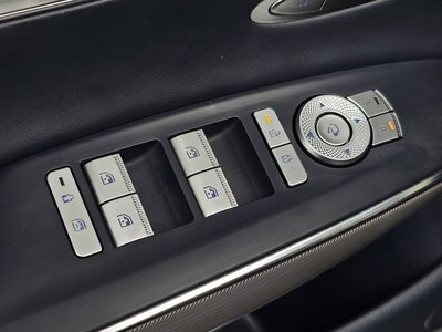 2024 Genesis GV70 — миниатюра 15