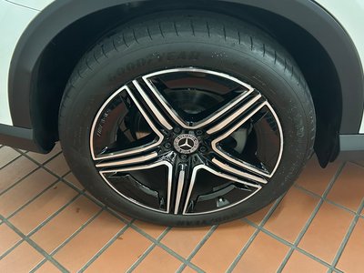 MERCEDES-BENZ GLC - 7