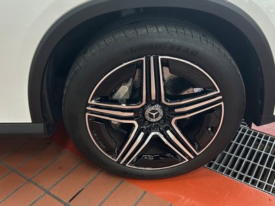 MERCEDES-BENZ GLC - 4