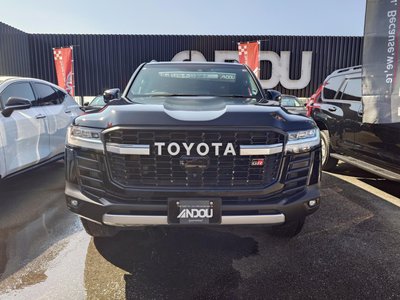 TOYOTA LAND CRUISER 300 - 6