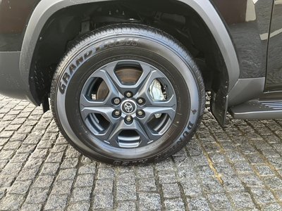 TOYOTA LAND CRUISER 300 - 8