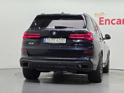 2025 BMW X5 — фото 3