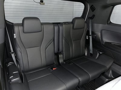 2024 Toyota ALPHARD — миниатюра 32