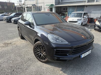 PORSCHE CAYENNE - 5