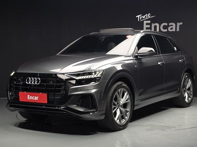 2022 AUDI Q8 照片 1