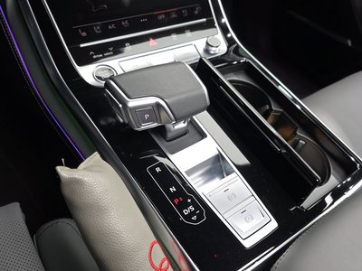 2022 AUDI Q8 照片 9