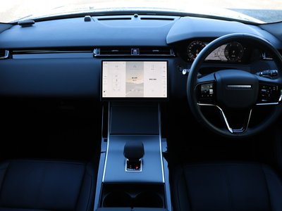 2025 LAND Rover RANGE ROVER VELAR photo 5