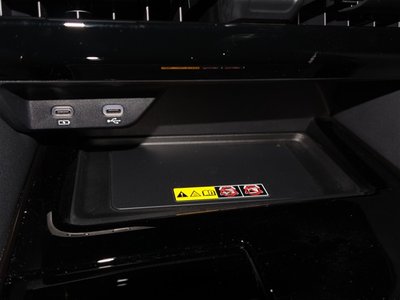 صورة مصغرة 28 لـ 2023 Toyota VELLFIRE