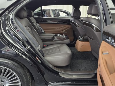 2019 Genesis G90 — миниатюра 12