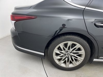 2019 Lexus LS — миниатюра 94