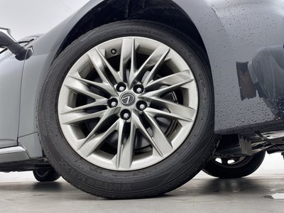2019 Lexus LS — миниатюра 124