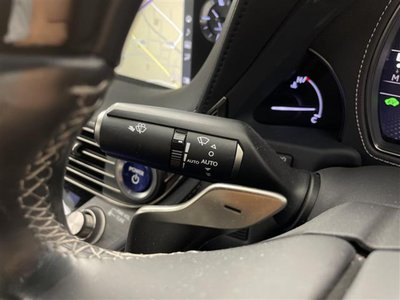 2019 Lexus LS — миниатюра 31