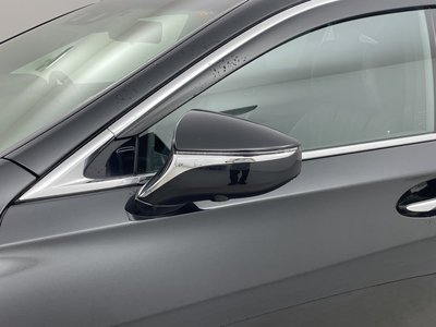 2019 Lexus LS — миниатюра 105