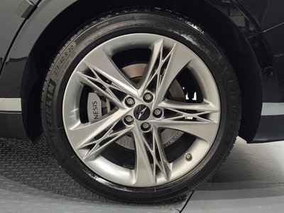 صورة 8 لـ 2022 Genesis G90 (RS4)