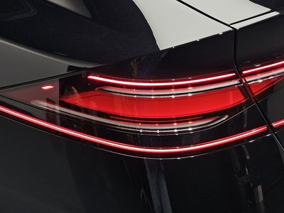 صورة 10 لـ 2022 Genesis G90 (RS4)