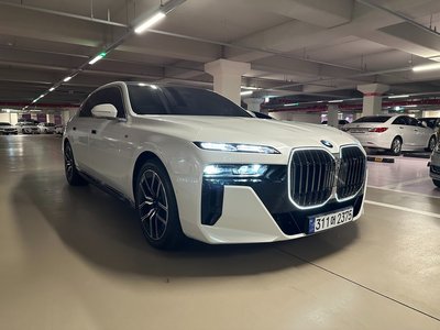 BMW 7 SERIES - 5