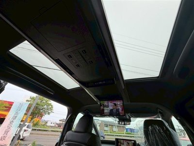 2026 TOYOTA ALPHARD thumbnail 18