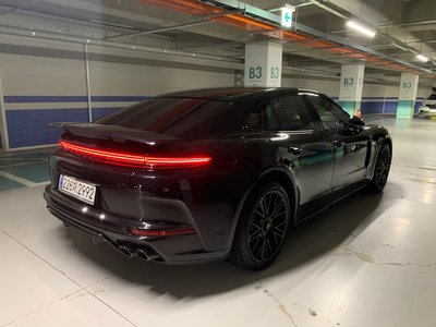 صورة 2 لـ 2025 Porsche PANAMERA