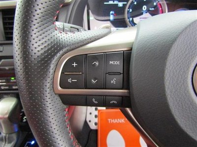 2021 Lexus RX — миниатюра 20