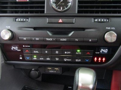 2021 Lexus RX — миниатюра 12