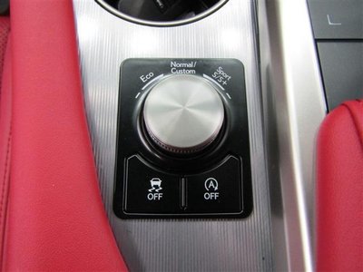 2021 Lexus RX — миниатюра 16