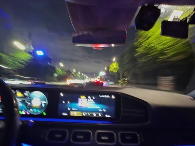 MERCEDES-BENZ GLS - 7