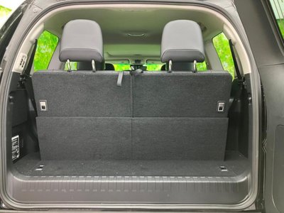 TOYOTA LAND CRUISER PRADO - 8