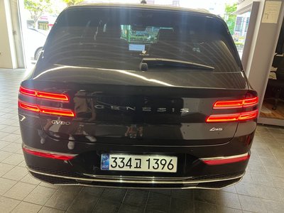 GENESIS GV80 - 3