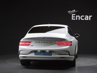 2022 Genesis ELECTRIFIED G80 (RG3) photo 4