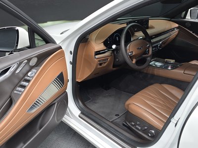 صورة مصغرة 13 لـ 2022 Genesis ELECTRIFIED G80 (RG3)