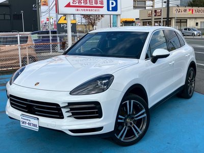 PORSCHE CAYENNE - 8