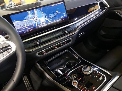 2025 BMW X5 — миниатюра 14
