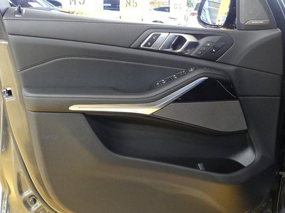 2025 BMW X5 — миниатюра 11