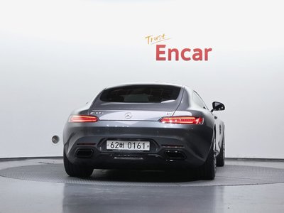 MERCEDES-BENZ GT AMG - 4