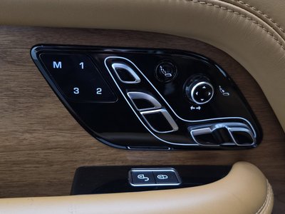 2018 LAND Rover RANGE ROVER thumbnail 24