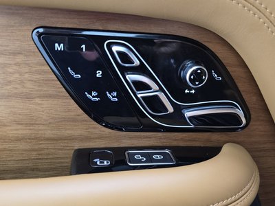 2018 LAND Rover RANGE ROVER thumbnail 37
