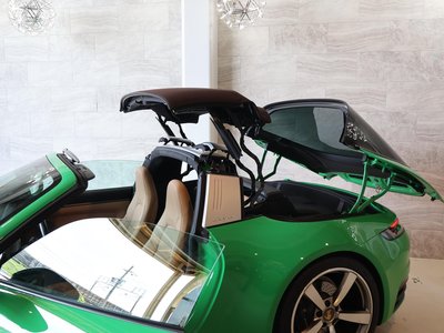 صورة مصغرة 47 لـ 2021 Porsche 911