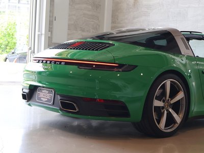 صورة مصغرة 70 لـ 2021 Porsche 911