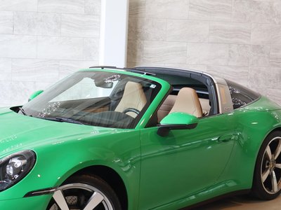 صورة مصغرة 49 لـ 2021 Porsche 911