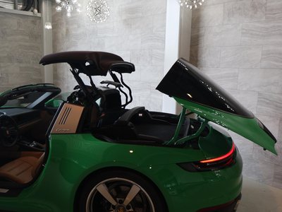 صورة مصغرة 48 لـ 2021 Porsche 911