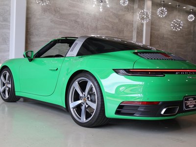 صورة مصغرة 72 لـ 2021 Porsche 911
