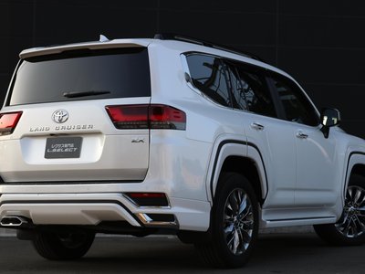 TOYOTA LAND CRUISER 300 - 9