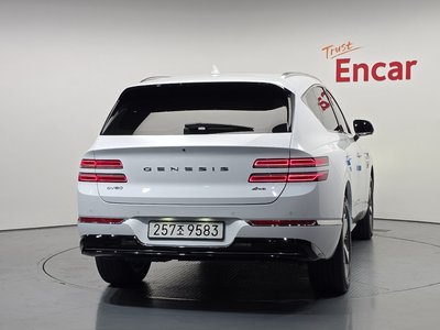 GENESIS GV80 - 3